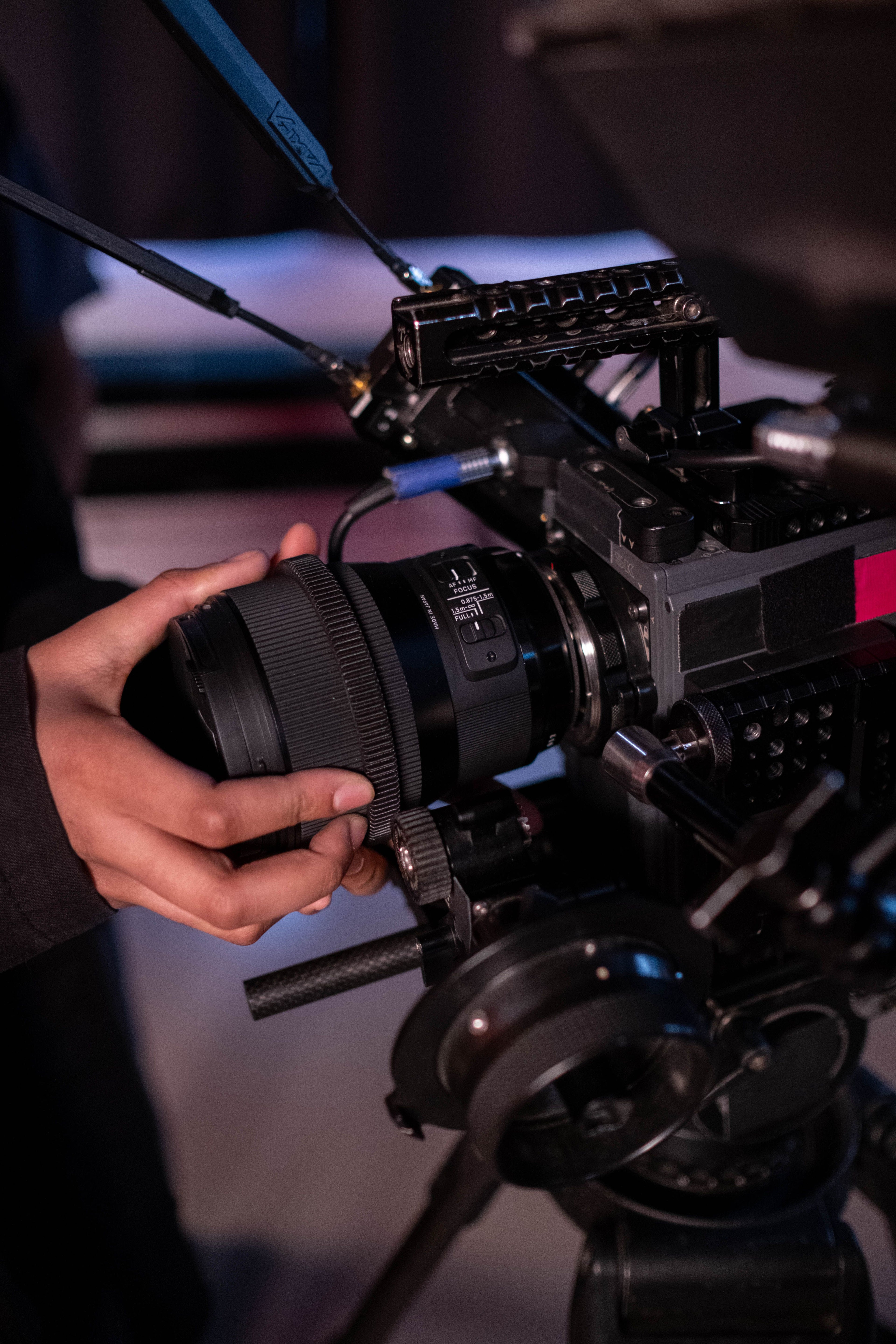The Front-Element Standby: Mastering the Chaos of Rapid Lens Swaps